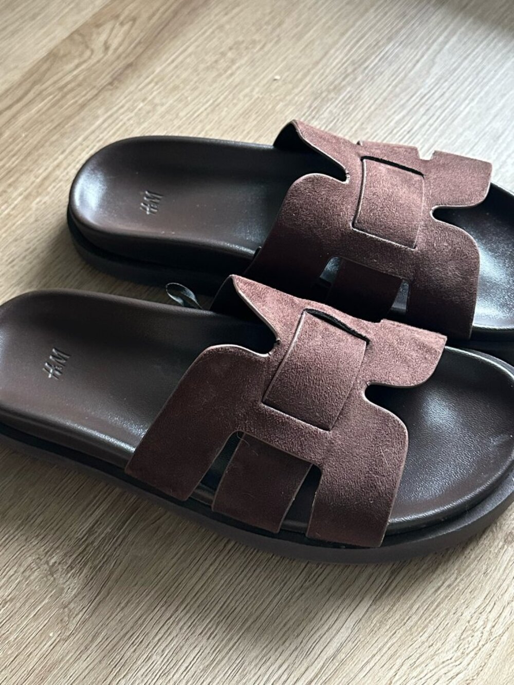 H&M - Brown H-Strap Slide Sandals - Size 7 - Picture 2 of 3